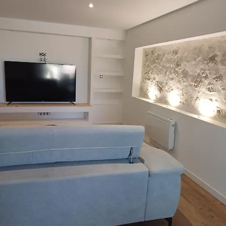 Maison Avec Jardin 4 Pers, 2 Lits, Billard, Wifi, Clim Apartamento *