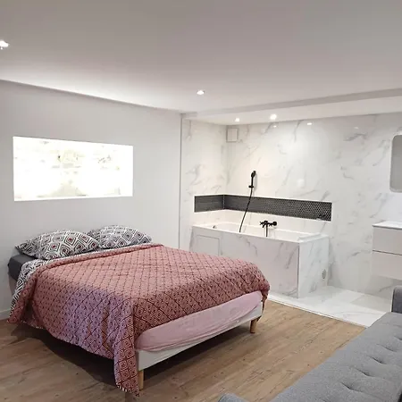 Maison Avec Jardin 4 Pers, 2 Lits, Billard, Wifi, Clim Apartamento